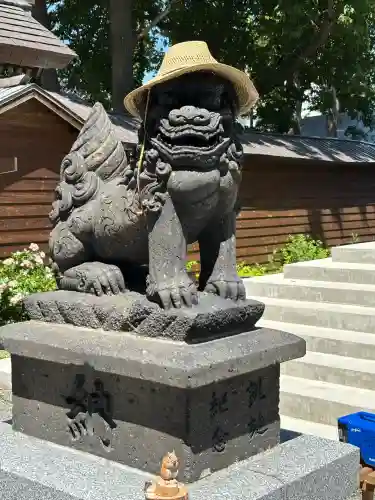 札幌諏訪神社の狛犬