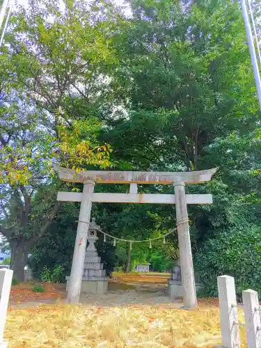 河俣下神社（一色川俣）の鳥居