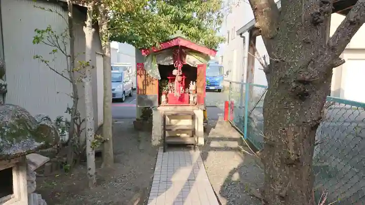 向島稲荷神社の本殿・本堂