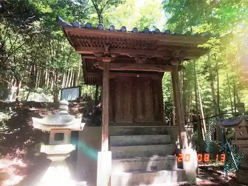 高良大社の末社・摂社