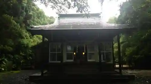 益救神社の本殿・本堂