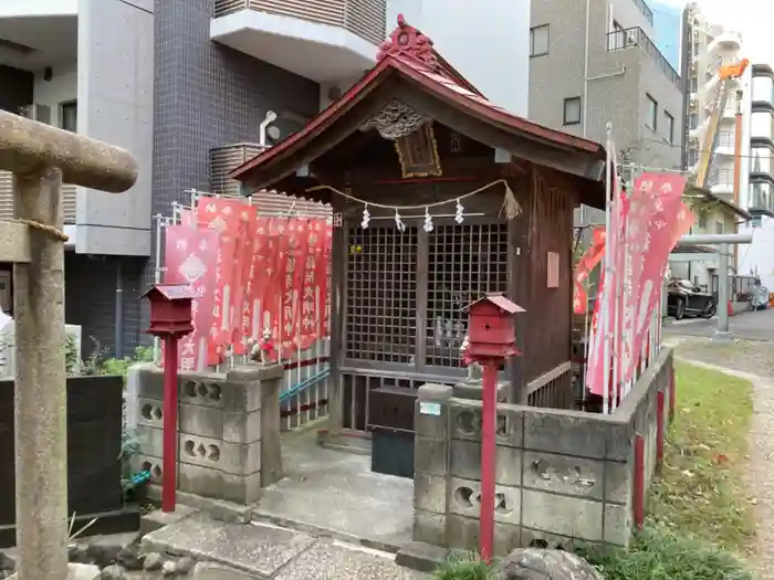 中本一稲荷神社の本殿