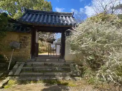 海龍王寺の山門・神門