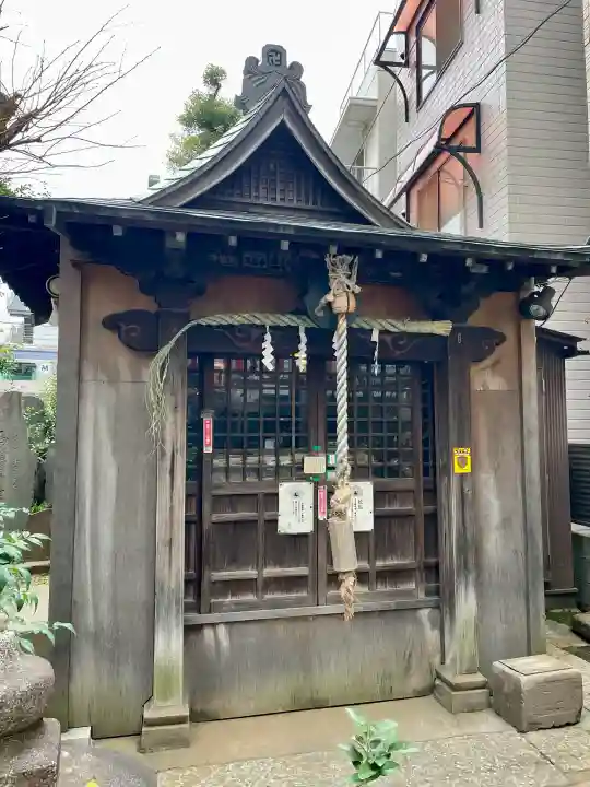 目黒馬頭観音(目黒銀座観音)の{uncategorized: "未分類", other: "その他", undefined: "問題あり", building: "その他建物", grave: "お墓", sacred_gate: "鳥居", guardian: "狛犬", statue: "像", buddha: "仏像", history: "歴史", nature: "自然", garden: "庭園", animal: "動物", pagoda: "塔", temizu: "手水舎", mountain_gate: "山門・神門", sanctuary: "本殿・本堂", subordinate: "末社・摂社", art: "芸術", scenery: "景色", jizo: "地蔵", ema: "絵馬", goshuin: "御朱印", omikuji: "おみくじ", items: "授与品その他", amulet: "お守り", goshuincho: "御朱印帳", eats: "食事", festival: "お祭り", votive_dance: "神楽", shichigosan: "七五三参", wedding: "結婚式", experience: "体験その他", initially: "初詣", around: "周辺", anti_infection: "感染症対策"}