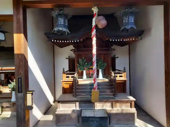 全興寺の{uncategorized: "未分類", other: "その他", undefined: "問題あり", building: "その他建物", grave: "お墓", sacred_gate: "鳥居", guardian: "狛犬", statue: "像", buddha: "仏像", history: "歴史", nature: "自然", garden: "庭園", animal: "動物", pagoda: "塔", temizu: "手水舎", mountain_gate: "山門・神門", sanctuary: "本殿・本堂", subordinate: "末社・摂社", art: "芸術", scenery: "景色", jizo: "地蔵", ema: "絵馬", goshuin: "御朱印", omikuji: "おみくじ", items: "授与品その他", amulet: "お守り", goshuincho: "御朱印帳", eats: "食事", festival: "お祭り", votive_dance: "神楽", shichigosan: "七五三参", wedding: "結婚式", experience: "体験その他", initially: "初詣", around: "周辺", anti_infection: "感染症対策"}