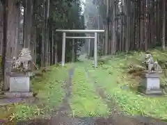 白峯神社の鳥居