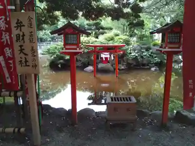 平塚八幡宮の末社・摂社