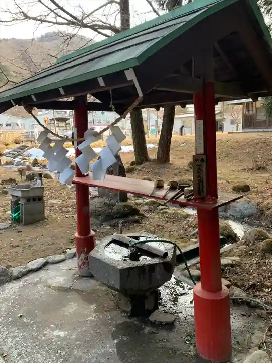 清瀧神社の手水舎