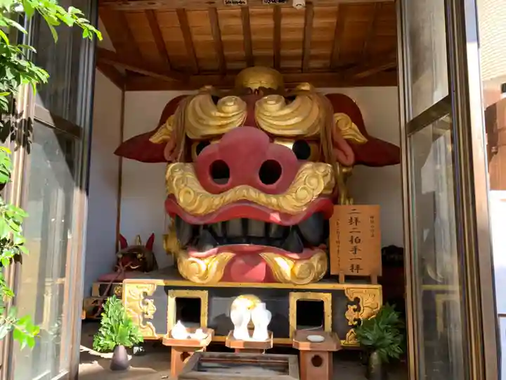 波除神社(波除稲荷神社)の狛犬