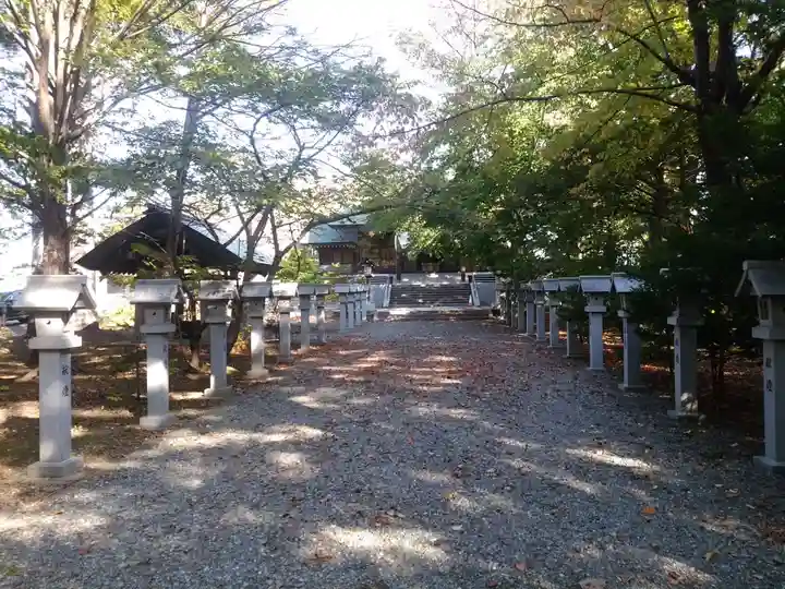 信濃神社の景色