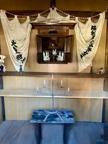 安光賀稲荷神社の末社・摂社