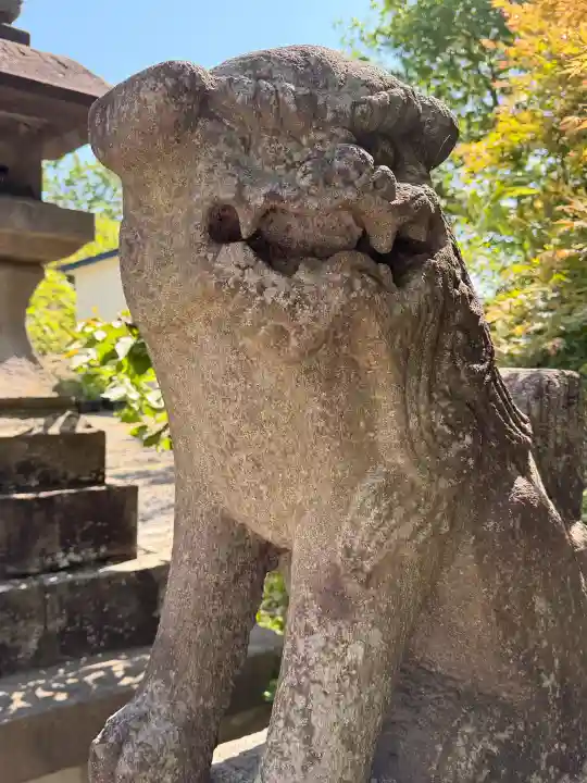 釈迦内神明社の{uncategorized: "未分類", other: "その他", undefined: "問題あり", building: "その他建物", grave: "お墓", sacred_gate: "鳥居", guardian: "狛犬", statue: "像", buddha: "仏像", history: "歴史", nature: "自然", garden: "庭園", animal: "動物", pagoda: "塔", temizu: "手水舎", mountain_gate: "山門・神門", sanctuary: "本殿・本堂", subordinate: "末社・摂社", art: "芸術", scenery: "景色", jizo: "地蔵", ema: "絵馬", goshuin: "御朱印", omikuji: "おみくじ", items: "授与品その他", amulet: "お守り", goshuincho: "御朱印帳", eats: "食事", festival: "お祭り", votive_dance: "神楽", shichigosan: "七五三参", wedding: "結婚式", experience: "体験その他", initially: "初詣", around: "周辺", anti_infection: "感染症対策"}