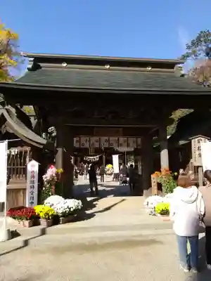 水戸八幡宮の山門・神門