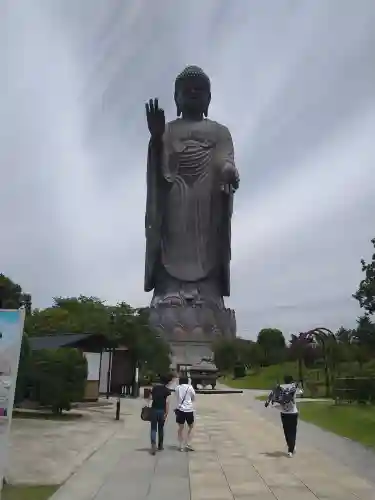 東本願寺本廟 牛久浄苑（牛久大仏）(茨城県)