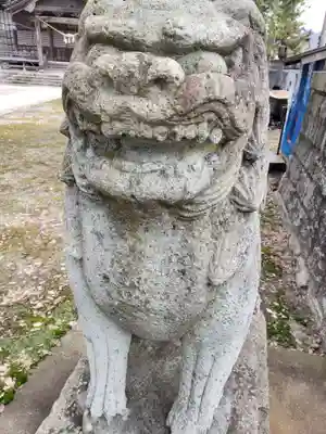 櫟原神社の狛犬