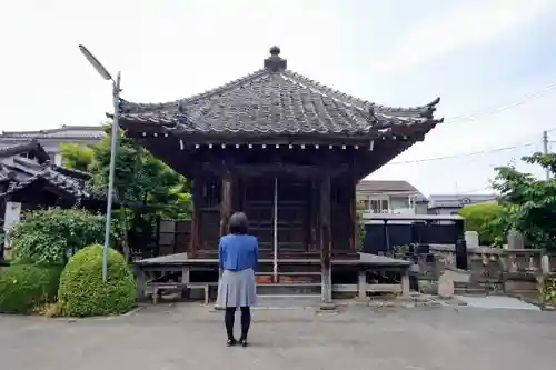 昌繁寺の本殿・本堂