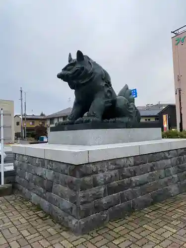 山形縣護國神社の狛犬