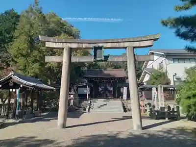 離宮八幡宮の鳥居