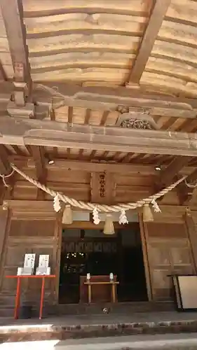 八幡秋田神社の本殿・本堂