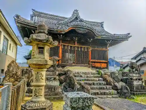 国霊社（徳重）の本殿・本堂