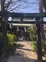 常祗稲荷神社の鳥居