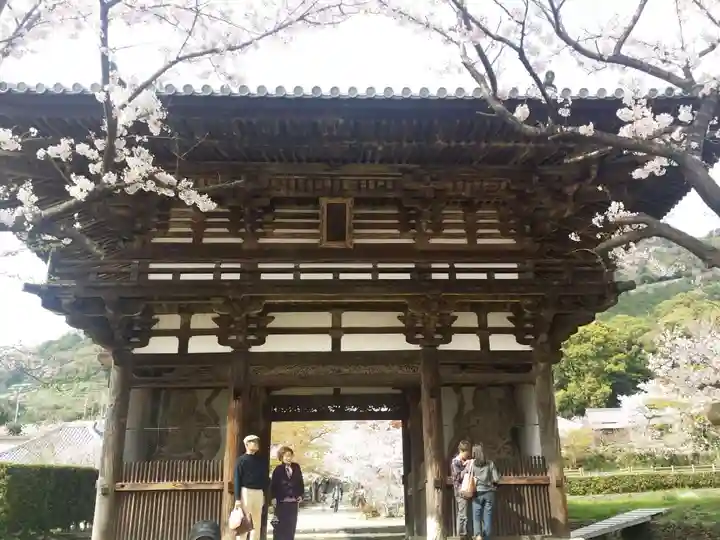 長保寺の山門・神門