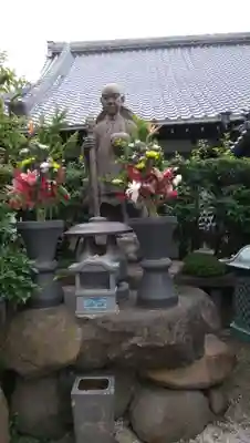 常光円満寺の像