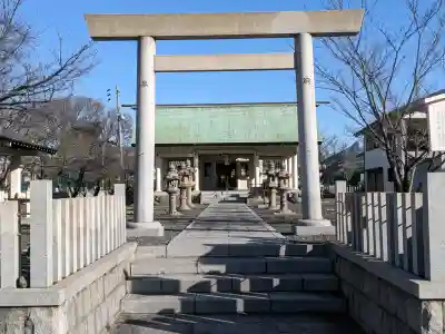 南陽神社の{uncategorized: "未分類", other: "その他", undefined: "問題あり", building: "その他建物", grave: "お墓", sacred_gate: "鳥居", guardian: "狛犬", statue: "像", buddha: "仏像", history: "歴史", nature: "自然", garden: "庭園", animal: "動物", pagoda: "塔", temizu: "手水舎", mountain_gate: "山門・神門", sanctuary: "本殿・本堂", subordinate: "末社・摂社", art: "芸術", scenery: "景色", jizo: "地蔵", ema: "絵馬", goshuin: "御朱印", omikuji: "おみくじ", items: "授与品その他", amulet: "お守り", goshuincho: "御朱印帳", eats: "食事", festival: "お祭り", votive_dance: "神楽", shichigosan: "七五三参", wedding: "結婚式", experience: "体験その他", initially: "初詣", around: "周辺", anti_infection: "感染症対策"}