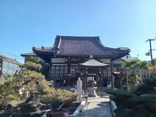 興徳寺の本殿・本堂