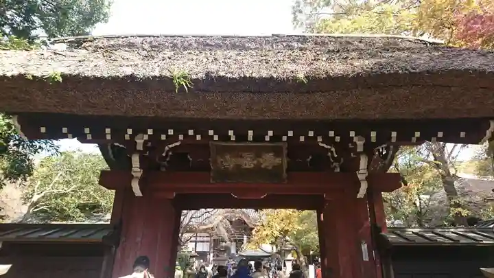 深大寺の山門・神門