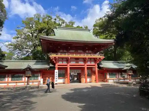 武蔵一宮氷川神社の山門