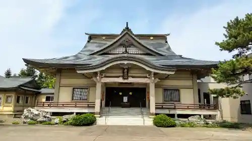 高野寺の本殿・本堂