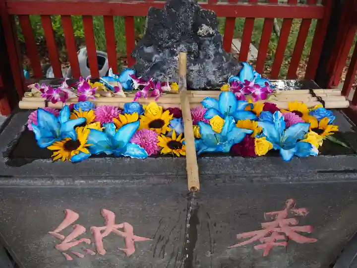 胡録神社の手水舎