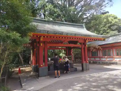 武蔵一宮氷川神社の手水