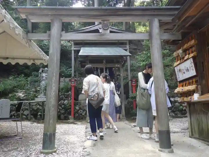 御髪神社の鳥居