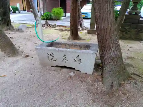 神明神社の手水