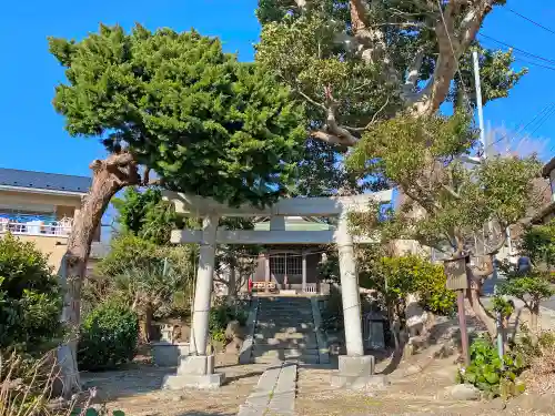 八雲神社（鎌倉・西御門）の鳥居