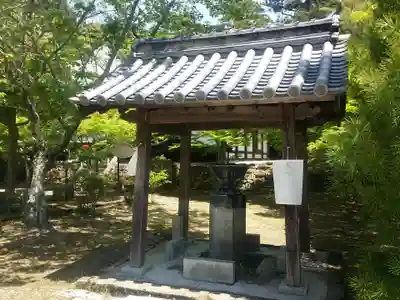 石峯寺の手水舎