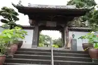 香勝寺の山門・神門