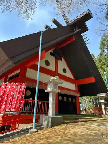 宝徳山稲荷大社の本殿・本堂