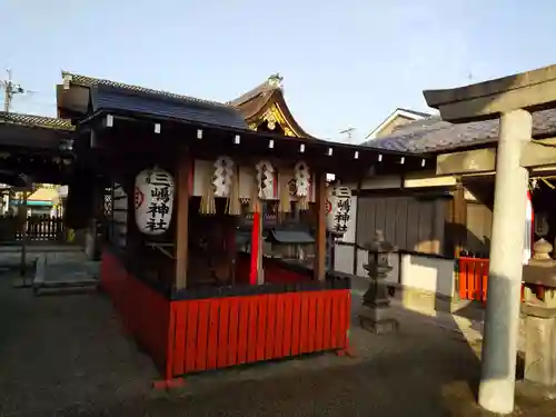 瀧尾神社の末社・摂社