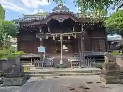 白山神社の本殿