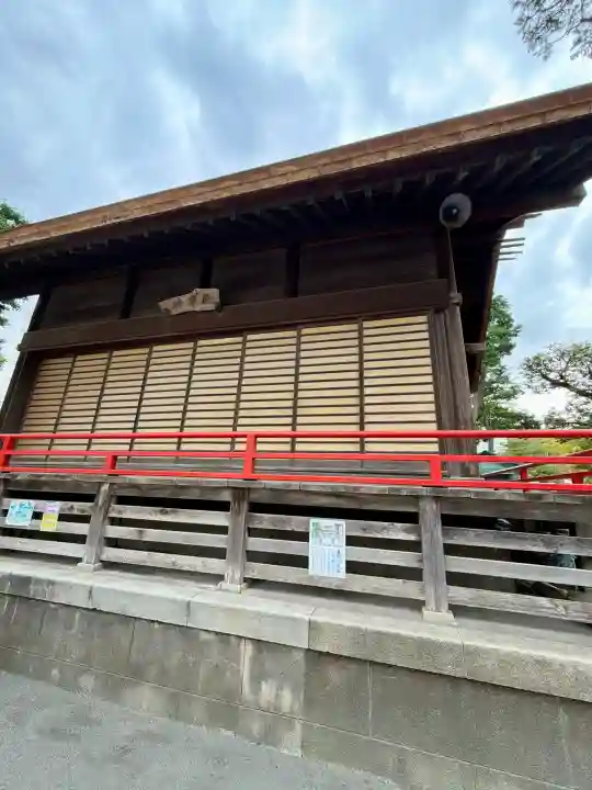お三の宮日枝神社の{uncategorized: "未分類", other: "その他", undefined: "問題あり", building: "その他建物", grave: "お墓", sacred_gate: "鳥居", guardian: "狛犬", statue: "像", buddha: "仏像", history: "歴史", nature: "自然", garden: "庭園", animal: "動物", pagoda: "塔", temizu: "手水舎", mountain_gate: "山門・神門", sanctuary: "本殿・本堂", subordinate: "末社・摂社", art: "芸術", scenery: "景色", jizo: "地蔵", ema: "絵馬", goshuin: "御朱印", omikuji: "おみくじ", items: "授与品その他", amulet: "お守り", goshuincho: "御朱印帳", eats: "食事", festival: "お祭り", votive_dance: "神楽", shichigosan: "七五三参", wedding: "結婚式", experience: "体験その他", initially: "初詣", around: "周辺", anti_infection: "感染症対策"}