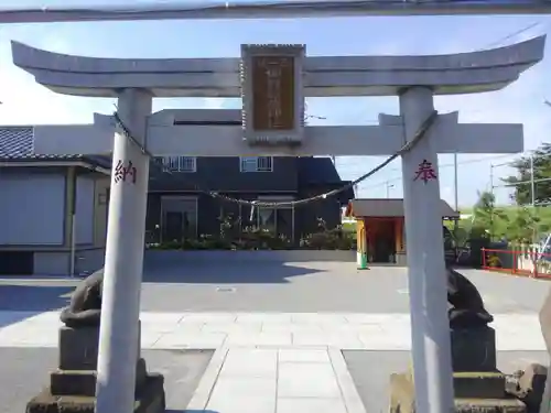 柳野稲荷神社の鳥居