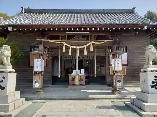 藤ノ木白山神社の本殿