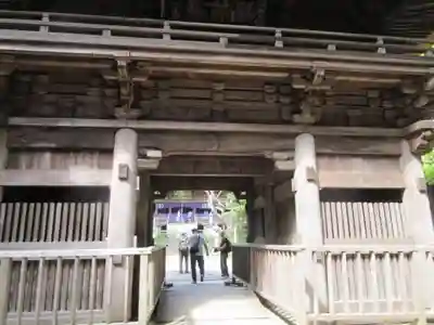 西明寺の山門・神門