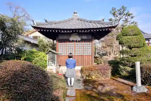 本誓院（曼陀羅寺塔頭）の本殿・本堂