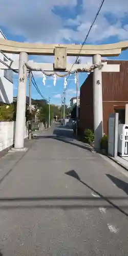 夜疑神社の鳥居