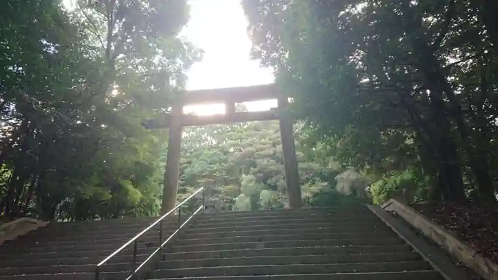 近江神宮の鳥居