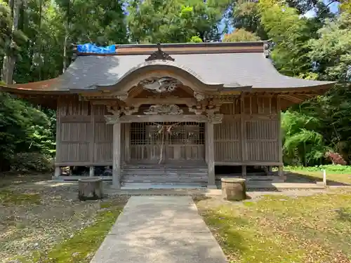 熊野神社の本殿・本堂